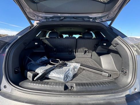 Used 2024 Chevrolet Blazer EV LT image 14