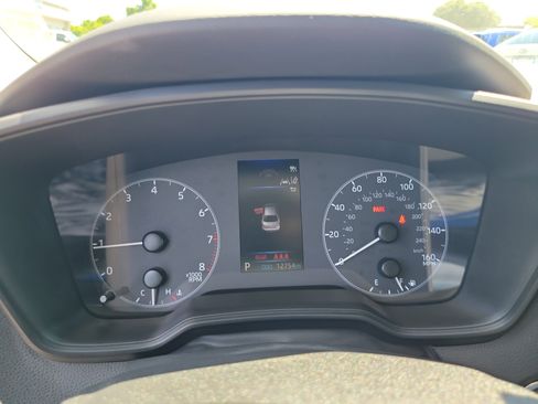 Used 2024 Toyota Corolla LE w/ LE Convenience Package FWD image 25
