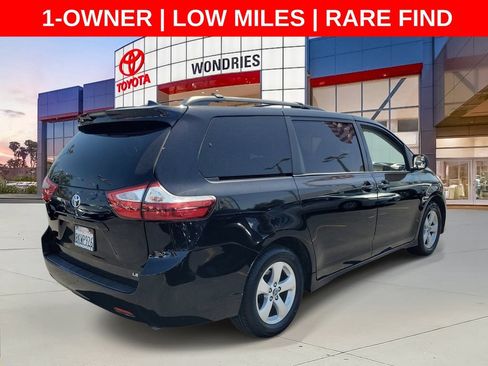 Used 2019 Toyota Sienna LE FWD image 6