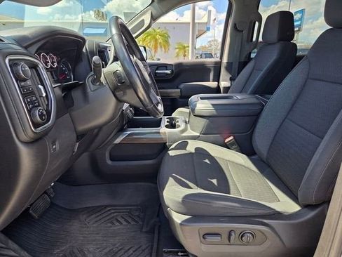 Used 2021 Chevrolet Silverado 1500 RST AWD/4WD image 25