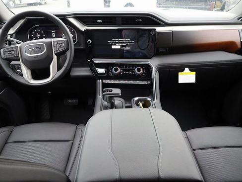 New 2026 GMC Sierra 1500 Denali AWD/4WD image 18