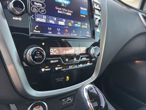Used 2024 Nissan Murano SL image 22