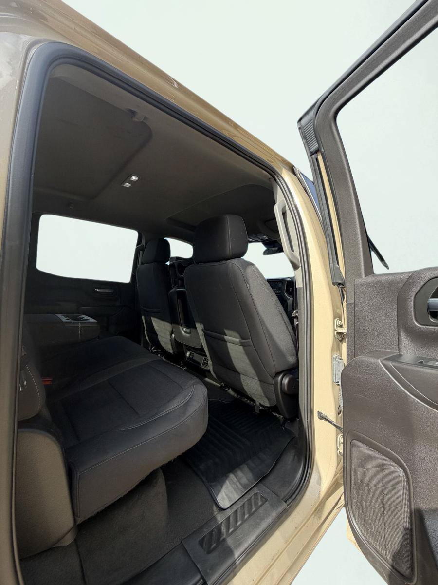 Used 2023 Chevrolet Silverado 1500 Custom Trail Boss AWD/4WD image 17