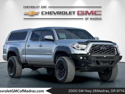 Used 2021 Toyota Tacoma TRD Off-Road AWD/4WD image 1