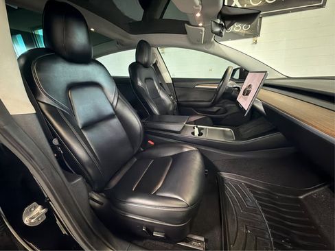 Used 2022 Tesla Model 3 Long Range AWD/4WD image 15