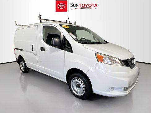 Used 2021 Nissan NV200 S FWD image 1