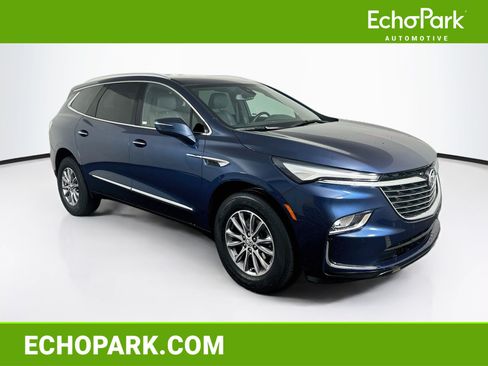 Used 2023 Buick Enclave Essence w/ Trailering Package, 5000 lbs. FWD image 1