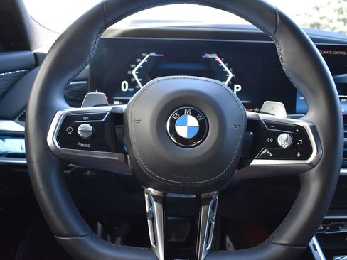 Used 2024 BMW 740i xDrive AWD/4WD image 16