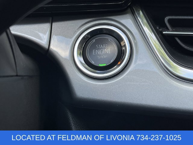 Used 2025 Chevrolet Trax LT w/ Driver Confidence Package FWD image 16