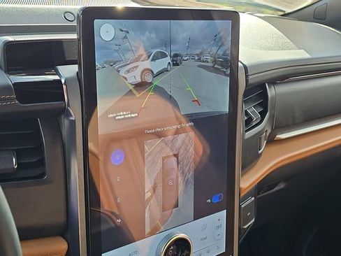 Certified 2024 Ford Expedition Max Platinum image 26