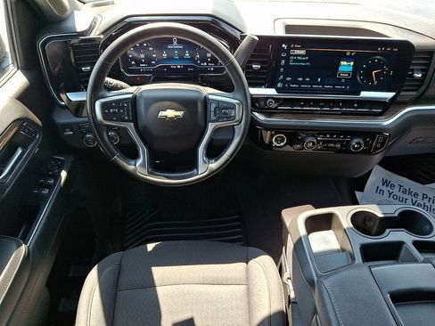 Certified 2023 Chevrolet Silverado 1500 LT AWD/4WD image 13