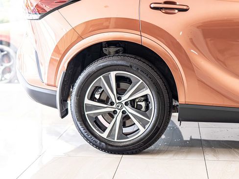 Used 2025 Lexus RX 350 Premium w/ Accessory Package (P1) AWD/4WD image 11