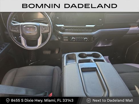 Used 2022 GMC Sierra 1500 Elevation image 15