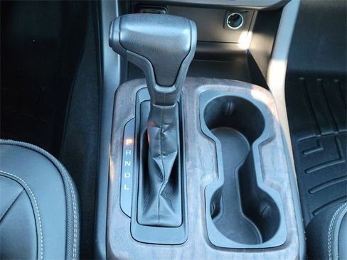 Used 2021 GMC Canyon Denali image 23