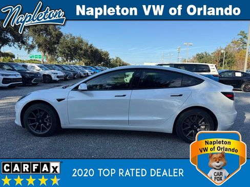 Used 2019 Tesla Model 3 Standard Range Plus image 15