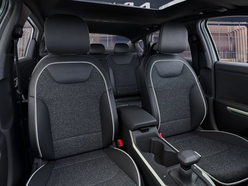 New 2025 Kia K4 GT-Line w/ GT-Line Sunroof Package image 15