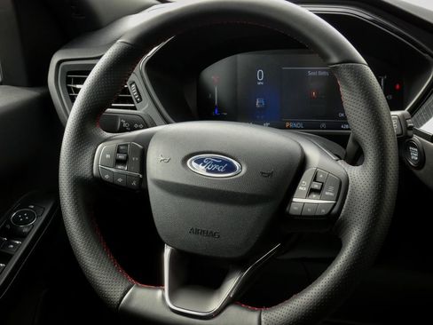 Used 2025 Ford Escape ST-Line image 13