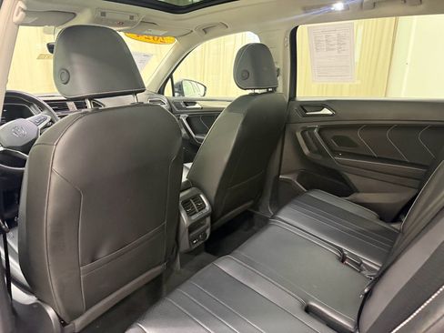 Used 2024 Volkswagen Tiguan SE image 20