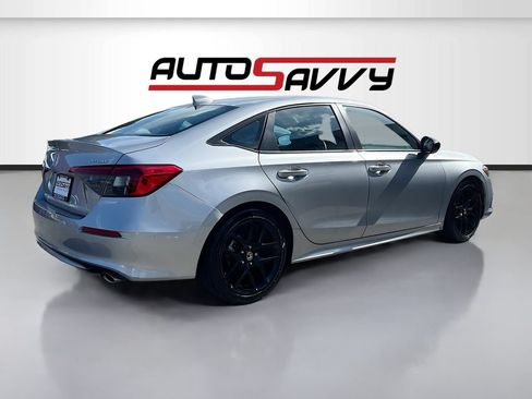 Used 2024 Honda Civic Sport image 7