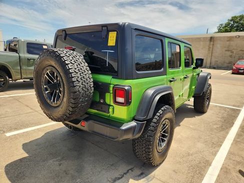 Used 2025 Jeep Wrangler Unlimited Sport AWD/4WD image 6