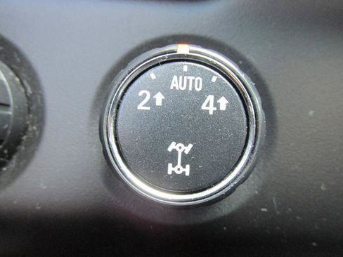 Used 2016 GMC Yukon SLT w/ Open Road Package image 17