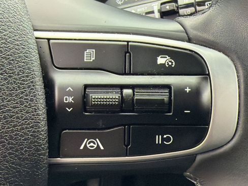 Used 2025 Kia Sportage X-Line w/ Premium Package AWD/4WD image 21