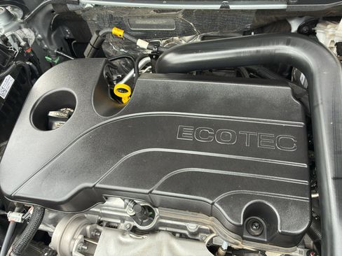 Used 2024 Chevrolet Equinox LS w/ LS Convenience Package FWD image 15