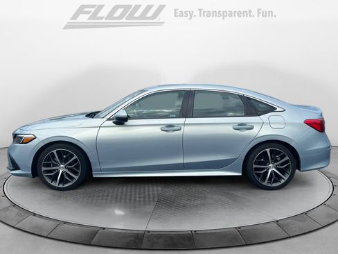 Certified 2022 Honda Civic Touring image 4