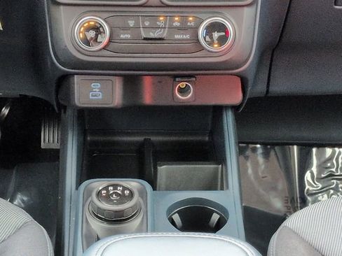 Certified 2024 Ford Maverick XL FWD image 19