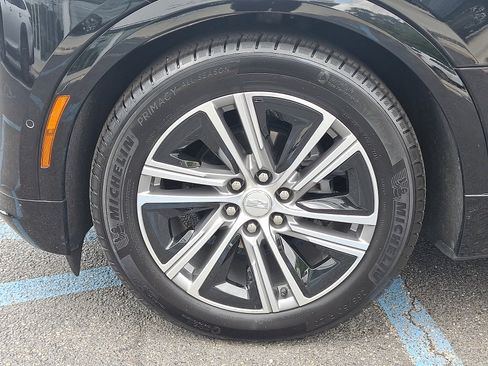 Certified 2024 Cadillac Lyriq Luxury RWD image 11