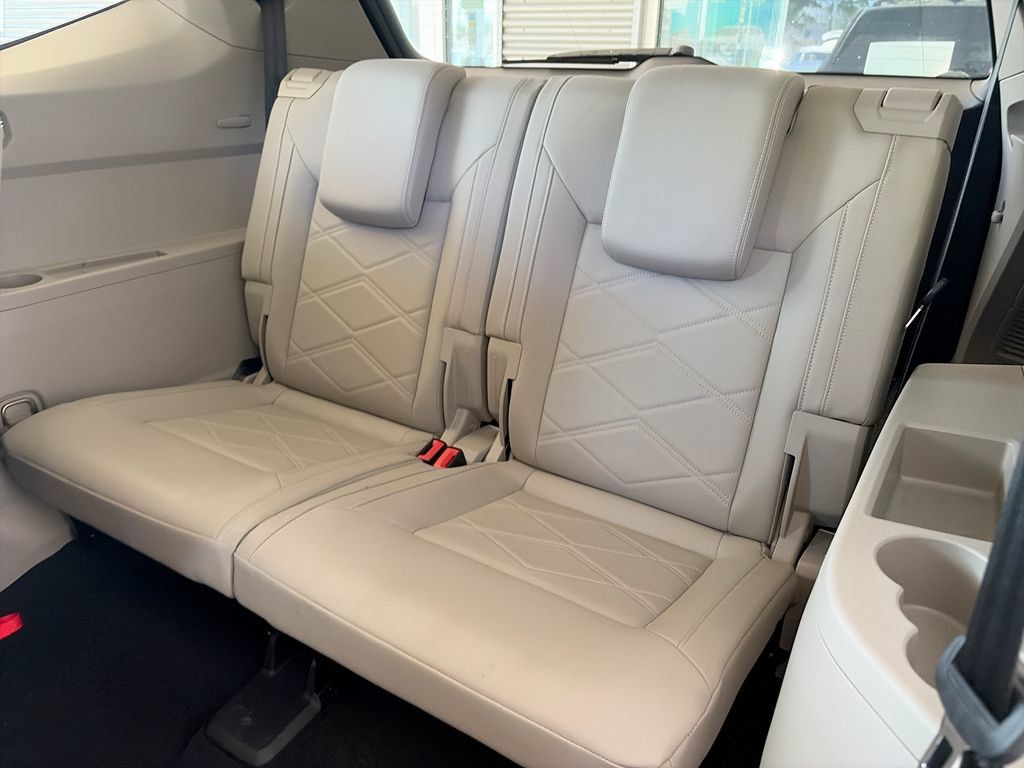 Certified 2026 Volkswagen Atlas SE FWD image 37