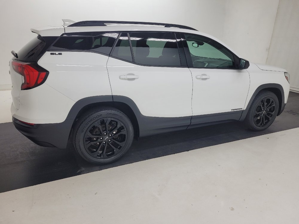 Used 2020 GMC Terrain SLE w/ Elevation Edition FWD image 10