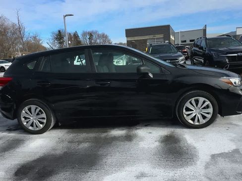 Used 2018 Subaru Impreza 2.0i image 9
