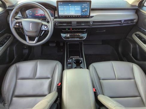 Used 2023 Lincoln Corsair FWD image 20