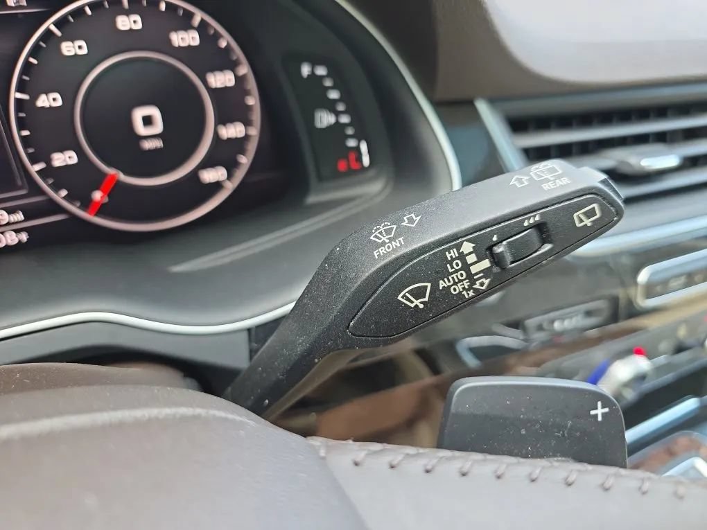 Used 2017 Audi Q7 3.0T Premium Plus AWD/4WD image 23