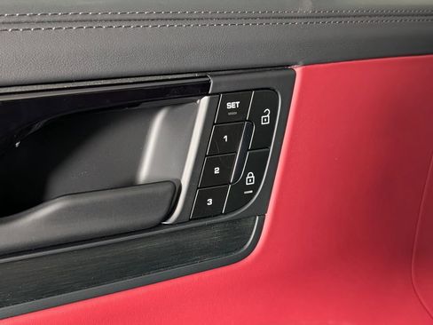 New 2026 Porsche Cayenne GTS AWD/4WD image 26