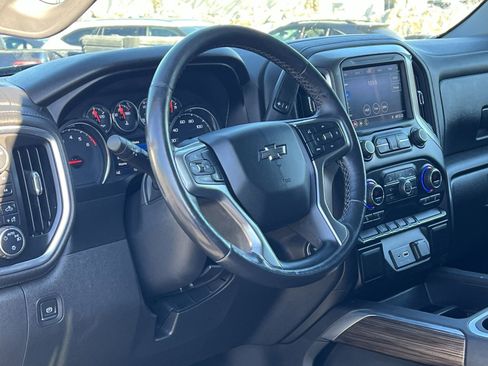 Used 2021 Chevrolet Silverado 1500 LT Trail Boss image 14