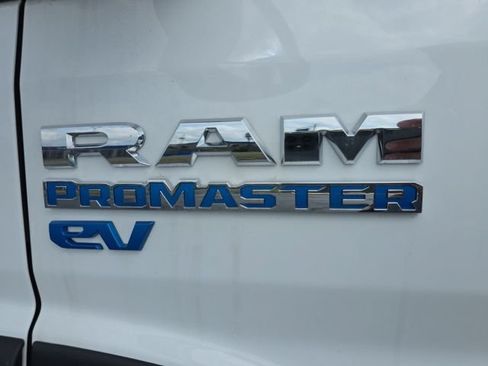 Used 2024 RAM ProMaster 3500 w/ Delivery Van Package FWD image 36