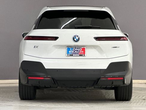 Certified 2023 BMW iX xDrive50 AWD/4WD image 10