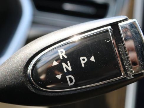 Used 2014 Tesla Model S 85 RWD image 11