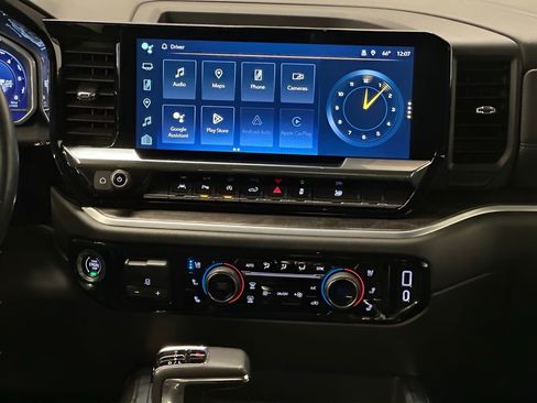 Certified 2022 Chevrolet Silverado 1500 LTZ image 29