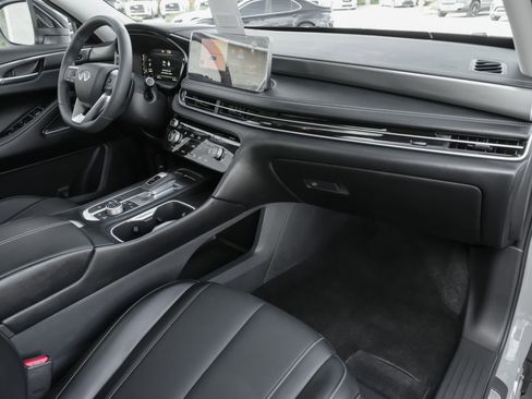 Certified 2026 INFINITI QX60 Luxe w/ Cargo Package image 38