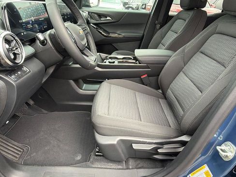 New 2026 Chevrolet Equinox LT w/ Safety and Technology Package FWD image 16