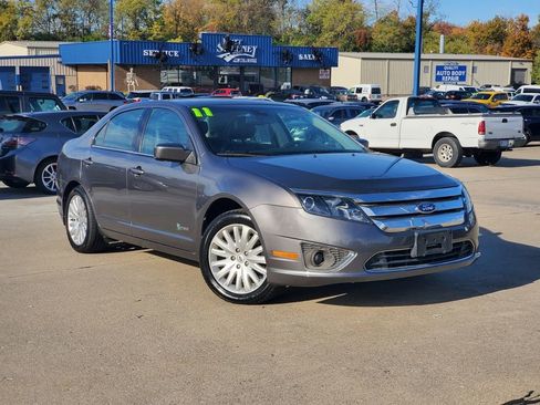 Used 2011 Ford Fusion Hybrid w/ 502A Rapid Spec Order Code image 1