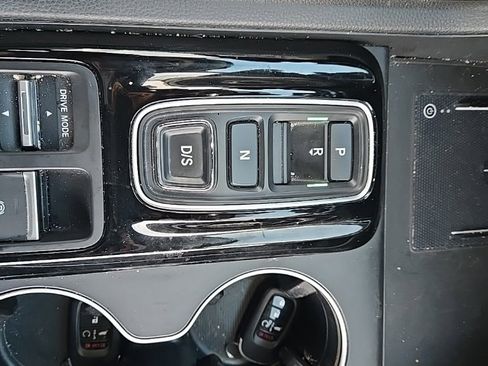 Certified 2023 Honda Pilot Elite image 19