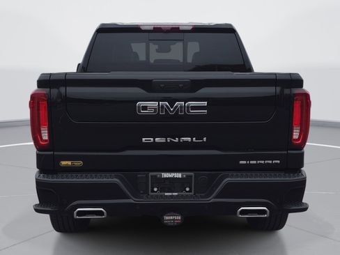 Used 2025 GMC Sierra 1500 Denali Ultimate AWD/4WD image 4