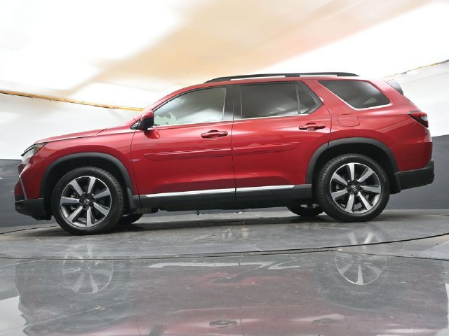 Used 2023 Honda Pilot Elite image 31