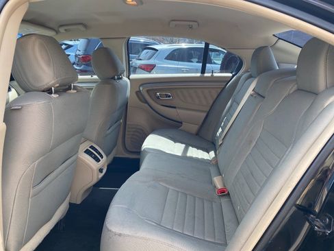 Used 2015 Ford Taurus SE FWD image 20
