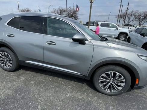 New 2026 Buick Envision Preferred AWD/4WD image 3
