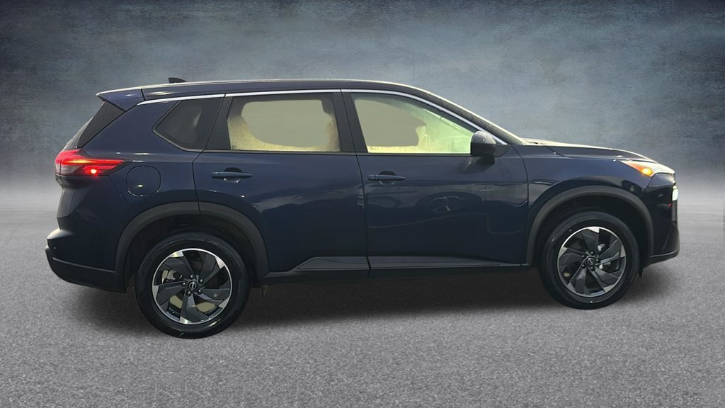 Used 2025 Nissan Rogue SV FWD image 27